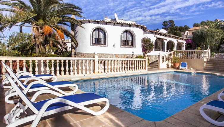 Foto 1 - Casa de 3 quartos em Jávea com piscina privada e vistas do mar