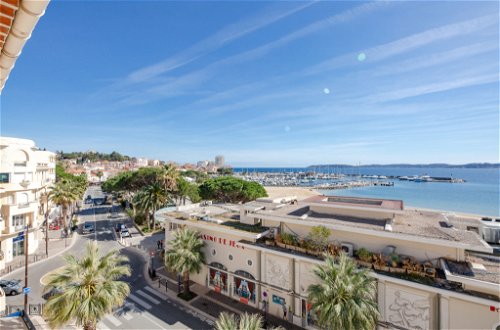 Photo 18 - Appartement de 2 chambres à Sainte-Maxime avec vues à la mer