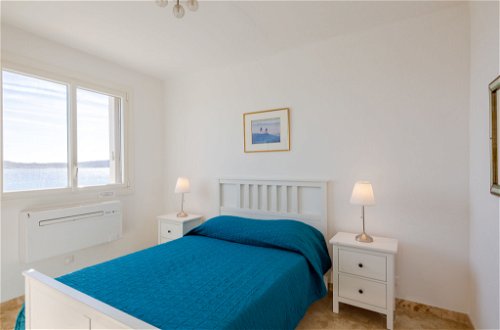 Foto 4 - Apartamento de 2 habitaciones en Sainte-Maxime con vistas al mar