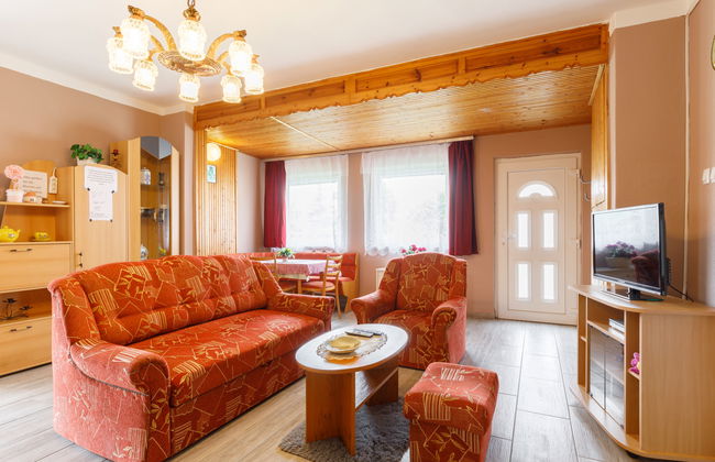 Casa de 3 quartos em Balatonkeresztúr com jardim e terraço - Foto 4