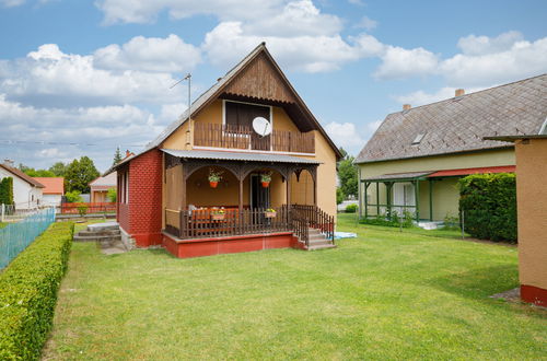 Photo 23 - 2 bedroom House in Balatonkeresztúr with garden and terrace