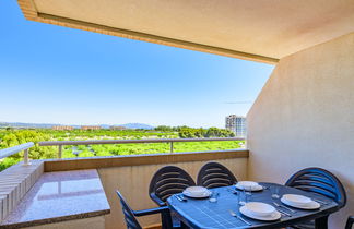 Photo 2 - 2 bedroom Apartment in Oropesa del Mar with swimming pool and garden