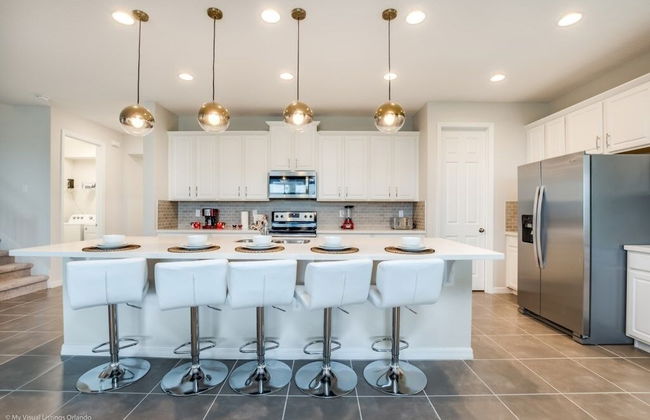 Solara Resort 9 Bedroom Resort Villa by RedAwning - Photo 29