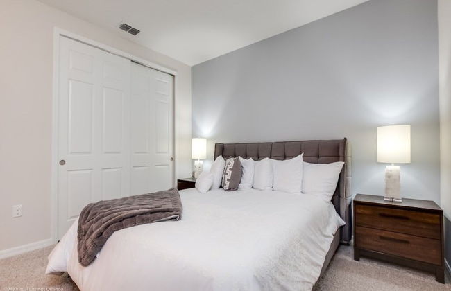 Solara Resort 9 Bedroom Resort Villa by RedAwning - Photo 22