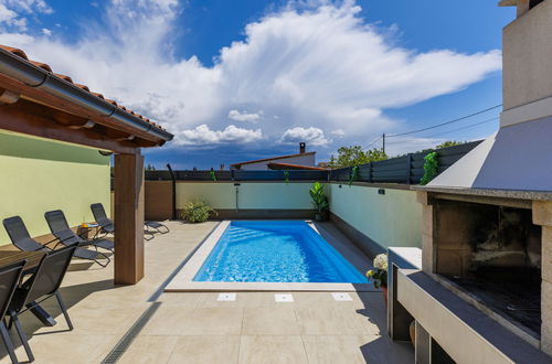 Photo 29 - Maison de 2 chambres à Fažana avec piscine privée et jardin