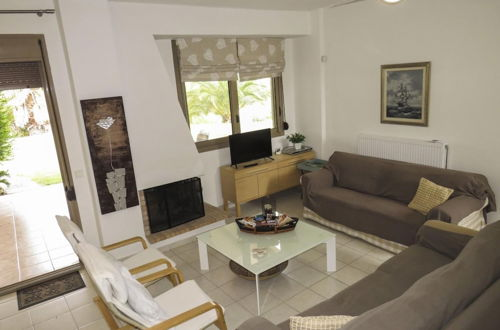Photo 13 - Villa Athina by Travelpro Services