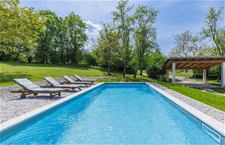 Foto 2 - Casa con 1 camera da letto a Pazin con piscina privata e giardino