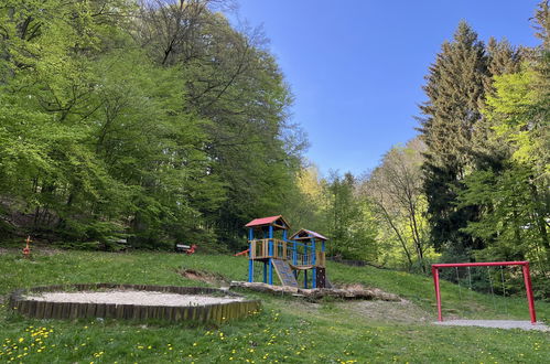 Photo 47 - Maison de 5 chambres à Kirchheim avec jardin et terrasse