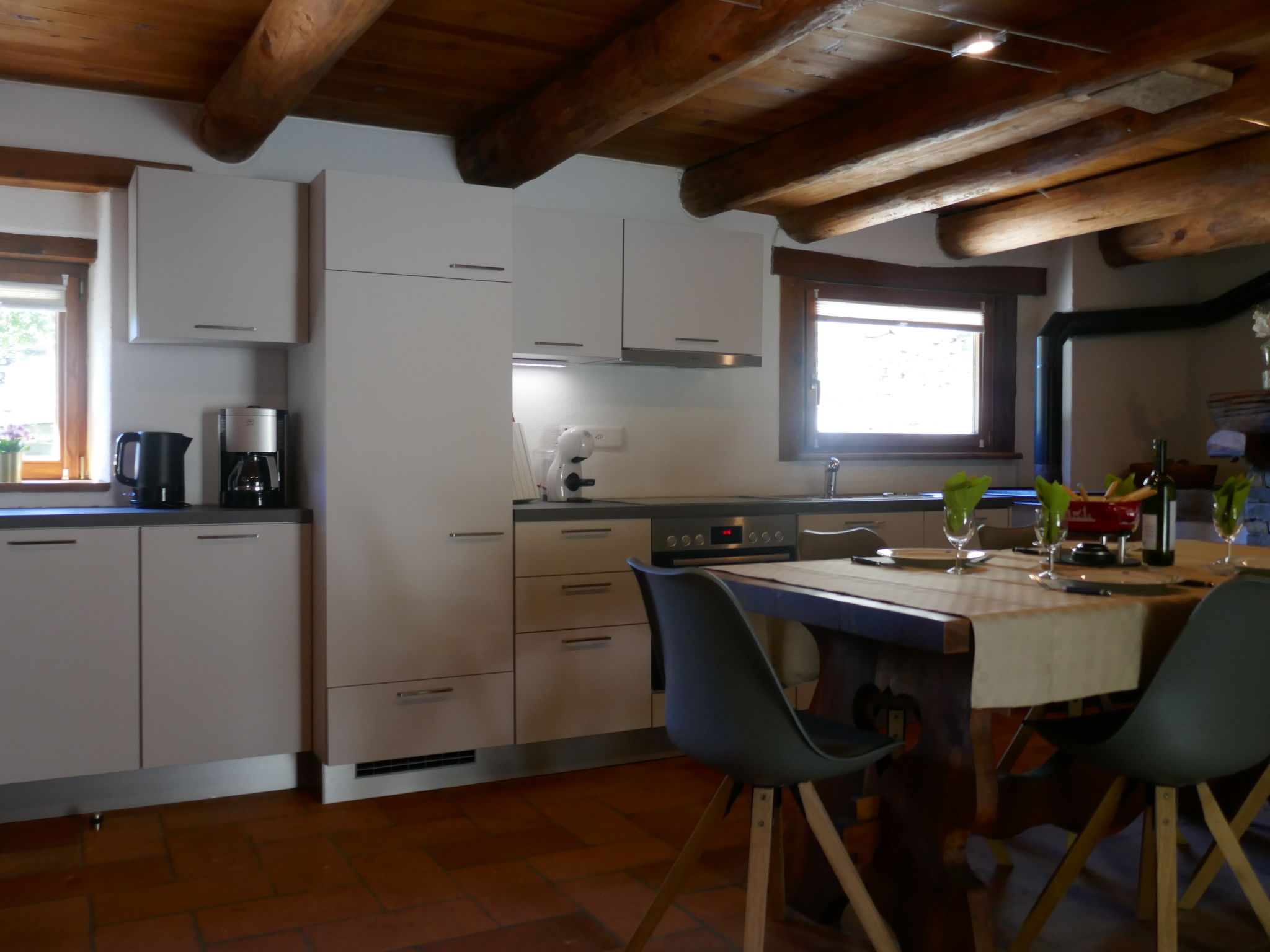 Foto 2 - Casa de 2 quartos em Serravalle com jardim e vista para a montanha