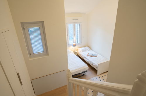 Foto 15 - Apartamento de 4 habitaciones en Saint-Malo con terraza y vistas al mar