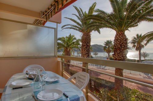 Photo 3 - 1 bedroom Apartment in Saint-Cyr-sur-Mer with terrace