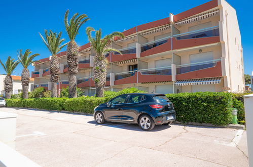 Photo 17 - Appartement en Saint-Cyr-sur-Mer avec terrasse