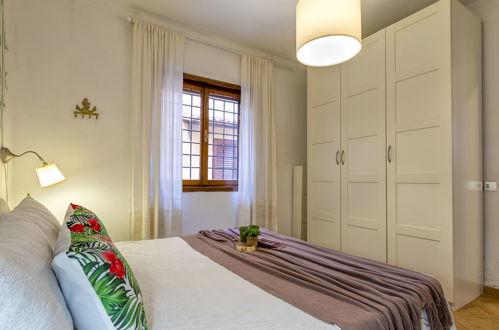 Foto 16 - Apartamento de 2 quartos em Golfo Aranci com jardim e terraço