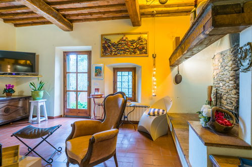 Photo 9 - 4 bedroom House in San Casciano in Val di Pesa with private pool and garden