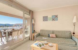 Foto 2 - Apartamento de 2 habitaciones en Fréjus con piscina y vistas al mar