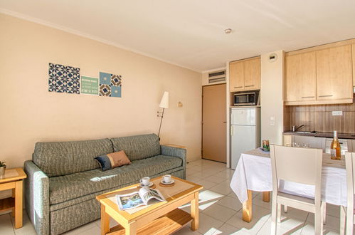 Foto 6 - Apartamento de 2 habitaciones en Fréjus con piscina y terraza