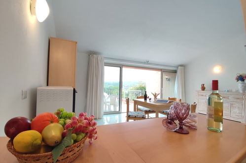 Photo 11 - 2 bedroom House in Palau with swimming pool and sea view