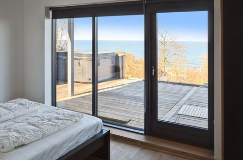 Photo 14 - 4 bedroom House in Allinge with terrace and hot tub