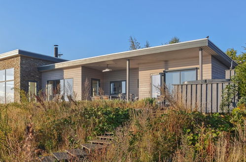 Foto 1 - Casa de 4 quartos em Allinge com terraço e banheira de hidromassagem