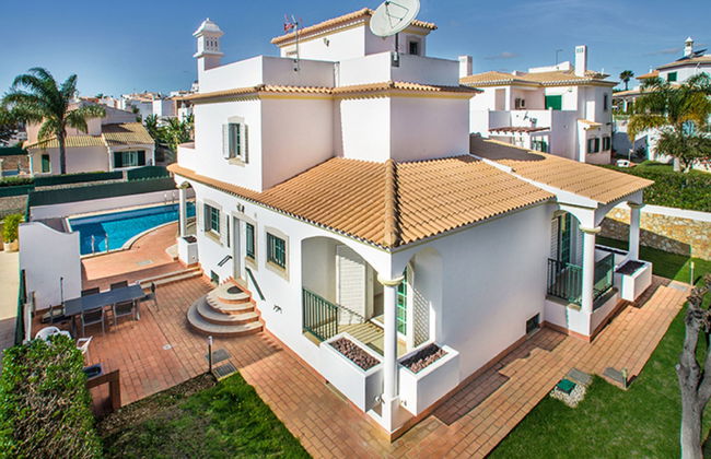 Casa de 4 quartos em Albufeira com piscina privada e jardim - Foto 43