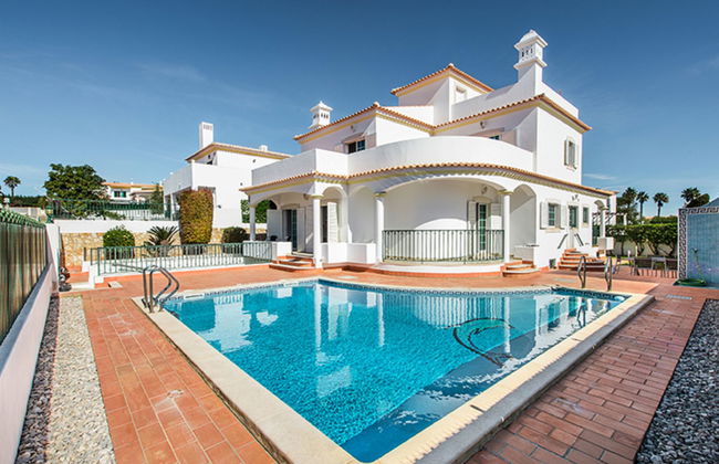 Casa de 4 quartos em Albufeira com piscina privada e jardim - Foto 31