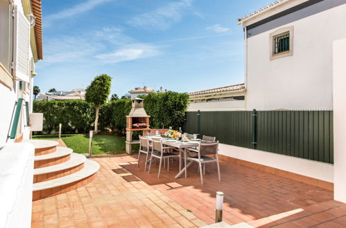 Foto 44 - Casa de 4 quartos em Albufeira com piscina privada e vistas do mar