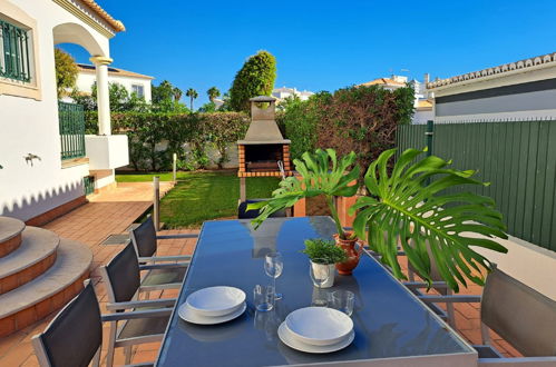 Photo 2 - Maison de 4 chambres à Albufeira avec piscine privée et vues à la mer