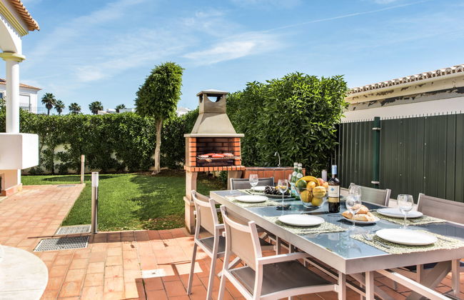 Casa de 4 quartos em Albufeira com piscina privada e jardim - Foto 24
