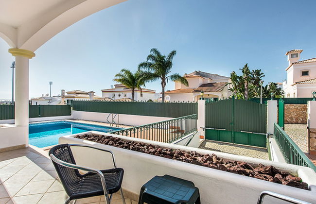 Casa de 4 quartos em Albufeira com piscina privada e jardim - Foto 48