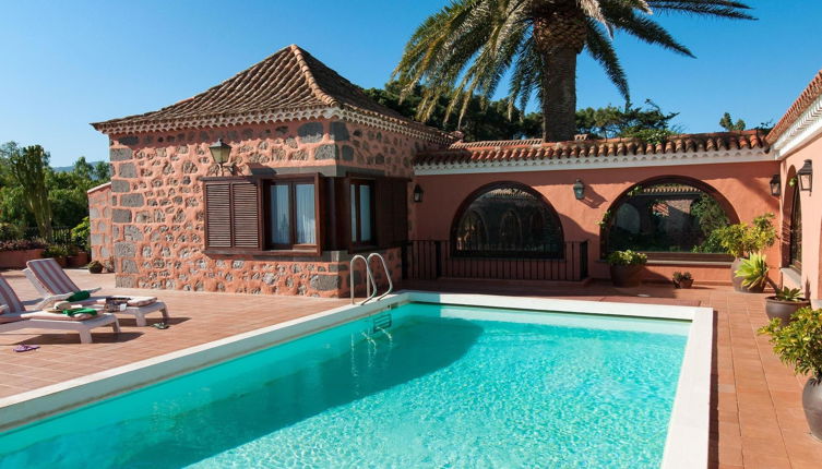 Foto 1 - Casa de 5 habitaciones en Santa Brígida con piscina privada y jardín