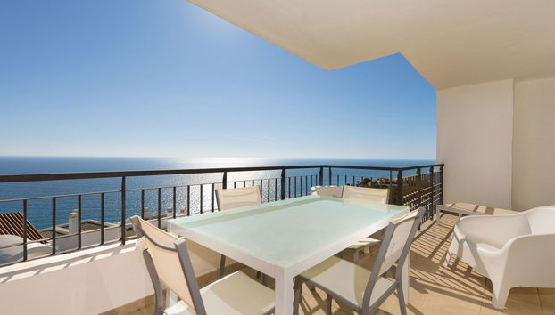3 bedroom Apartment in Torrox with swimming pool and garden - Photo 2