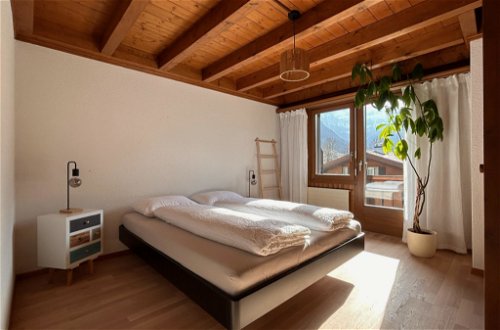 Foto 16 - Appartamento con 4 camere da letto a Lenk con giardino