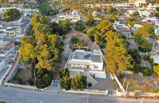 Foto 1 - Apartamento de 3 habitaciones en Morciano di Leuca con jardín y vistas al mar