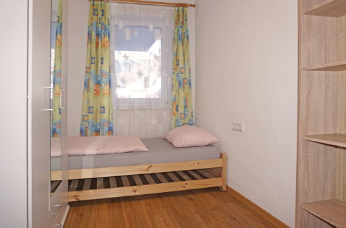 Foto 18 - Apartamento de 2 quartos em Strengen com vista para a montanha