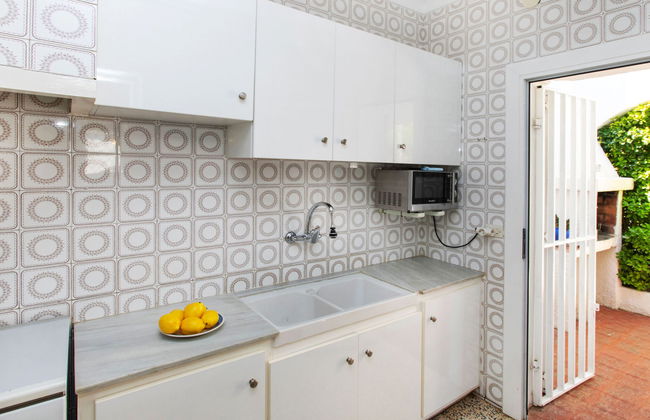 Casa de 3 quartos em l'Escala com jardim - Foto 4