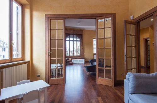 Foto 9 - Apartamento de 3 quartos em Roma