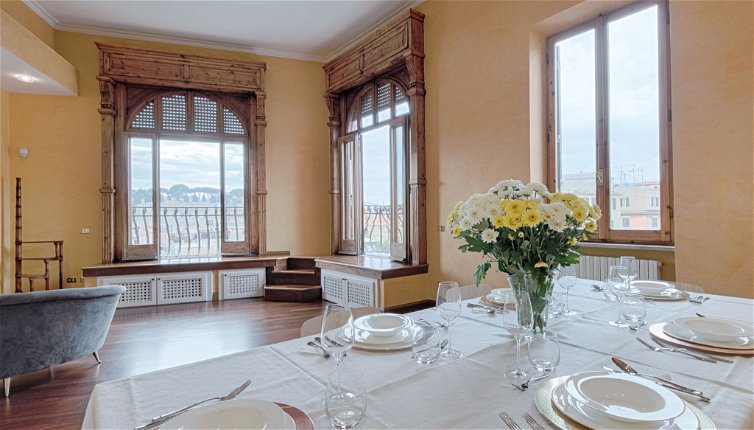 Foto 1 - Apartment mit 3 Schlafzimmern in Rom