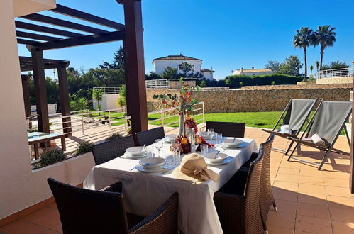 Foto 2 - Haus mit 2 Schlafzimmern in Albufeira mit schwimmbad und blick aufs meer