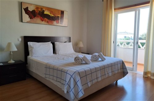 Photo 19 - 2 bedroom House in Albufeira with swimming pool and sea view