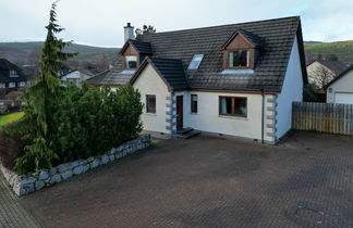 Foto 1 - Casa de 5 quartos em Aviemore com jardim e sauna