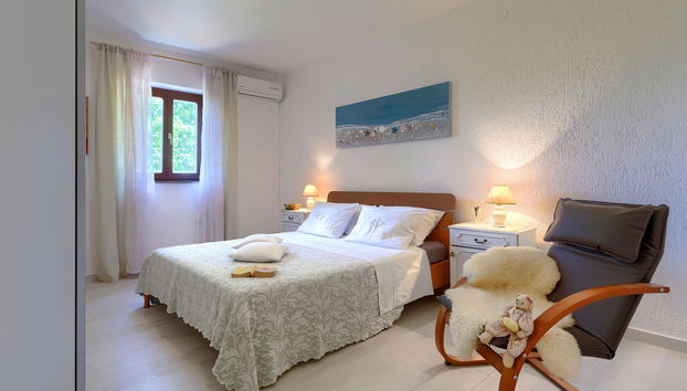 Apartment mit 2 Schlafzimmern in Poreč mit garten und terrasse - Foto 2
