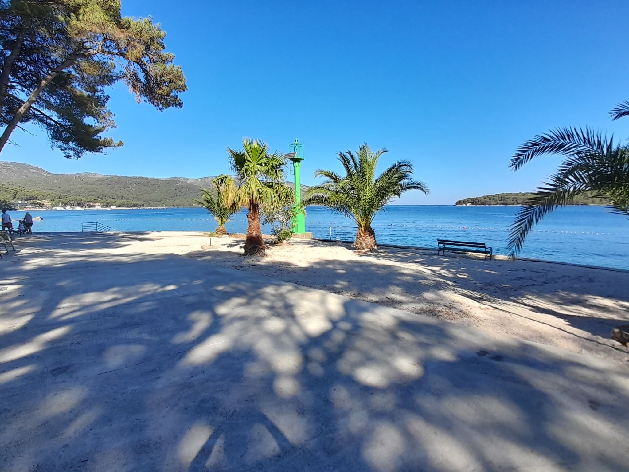 Photo 3 - Appartement de 1 chambre à Stari Grad avec piscine privée et vues à la mer