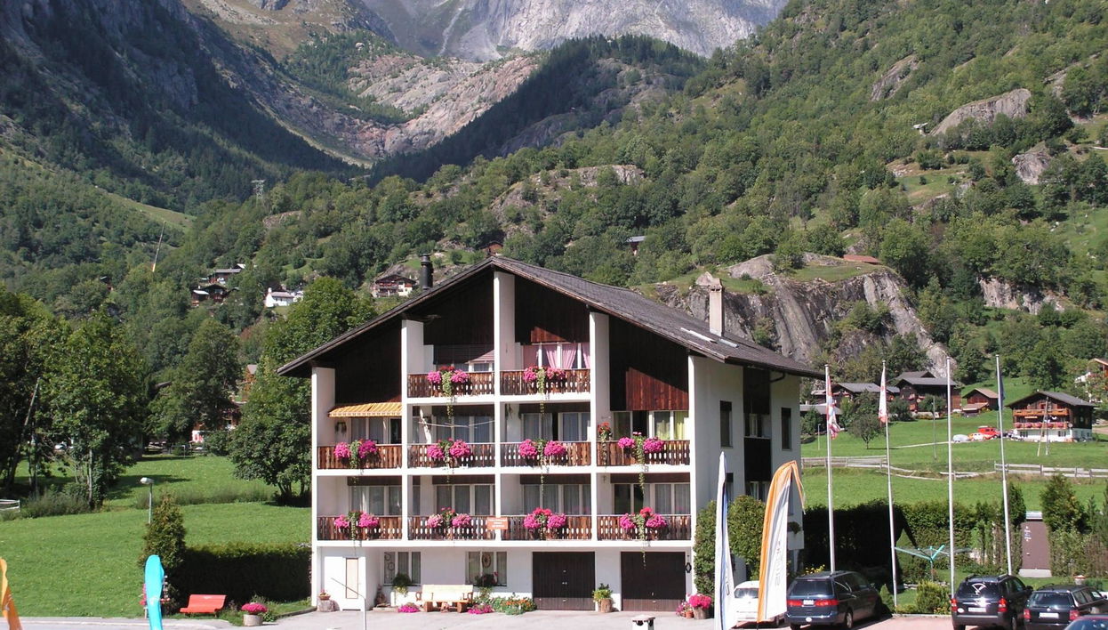 Apartment mit 2 Schlafzimmern in Fieschertal mit sauna - Foto 1