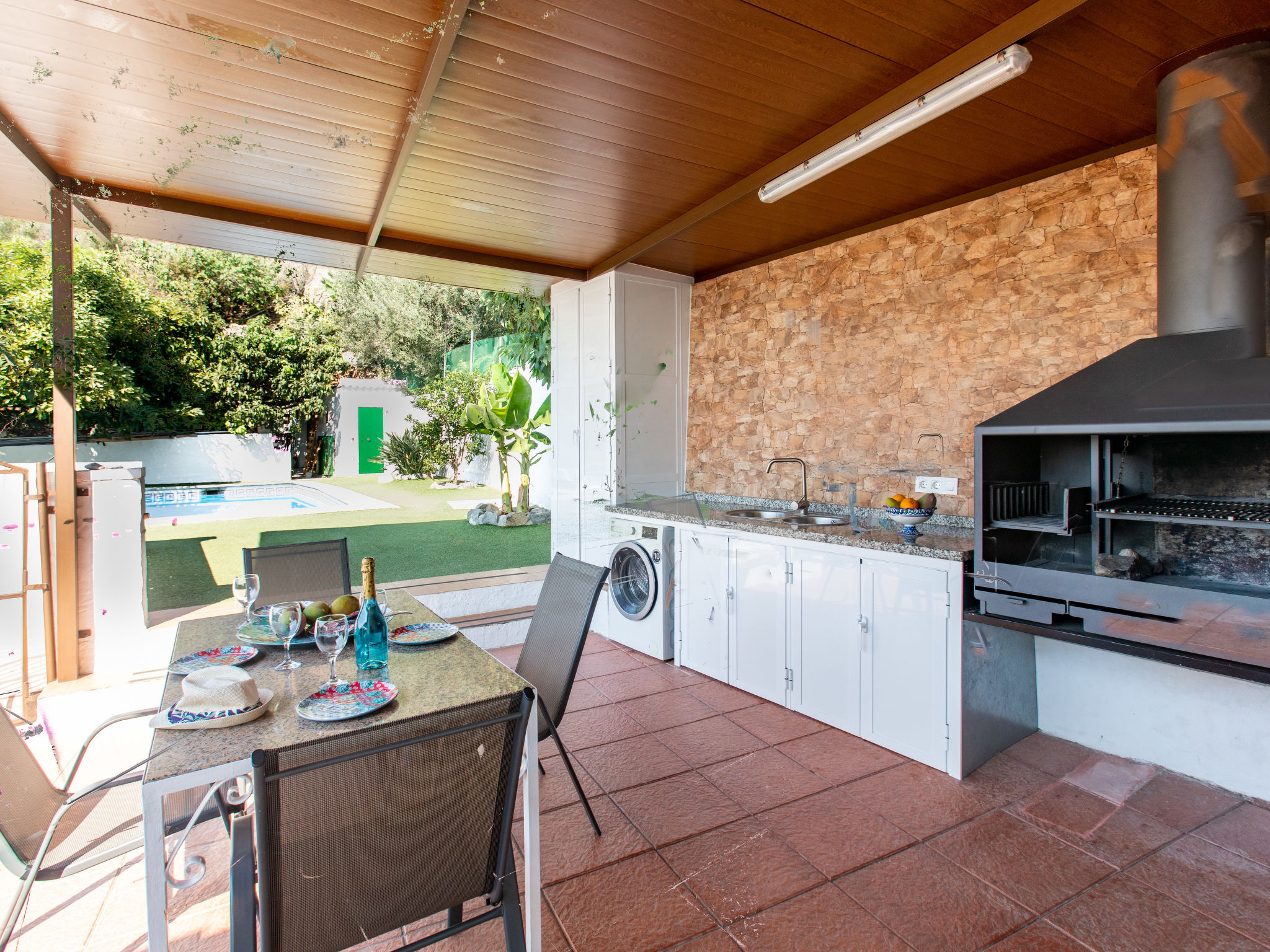 Foto 4 - Casa de 2 quartos em Almuñécar com piscina privada e jardim