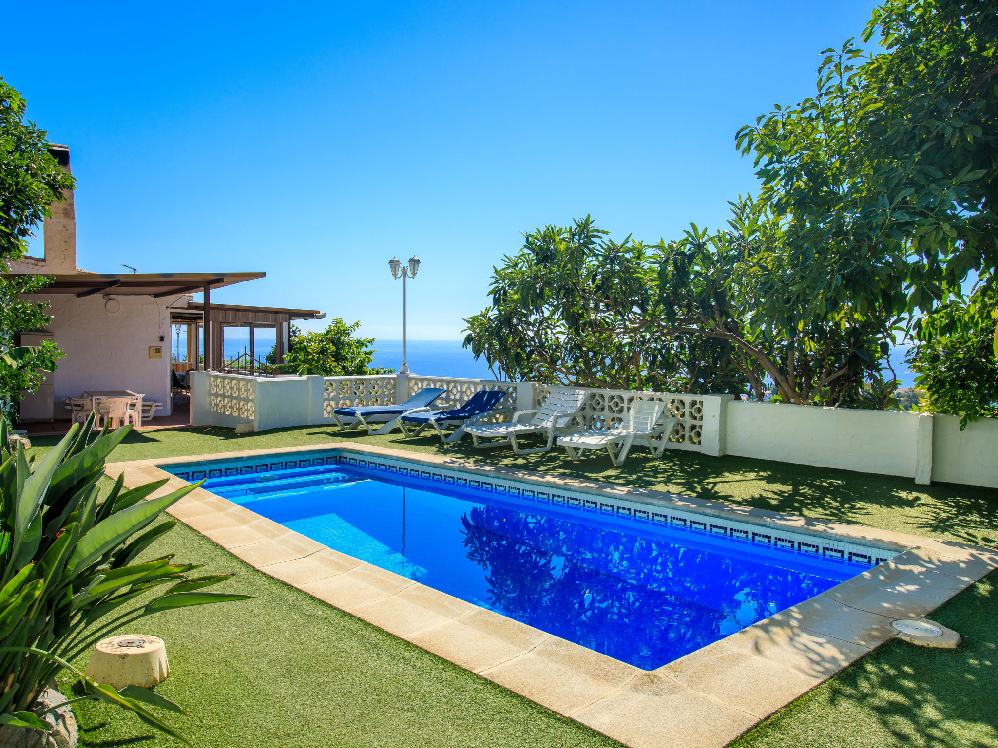 Foto 1 - Casa de 2 quartos em Almuñécar com piscina privada e vistas do mar