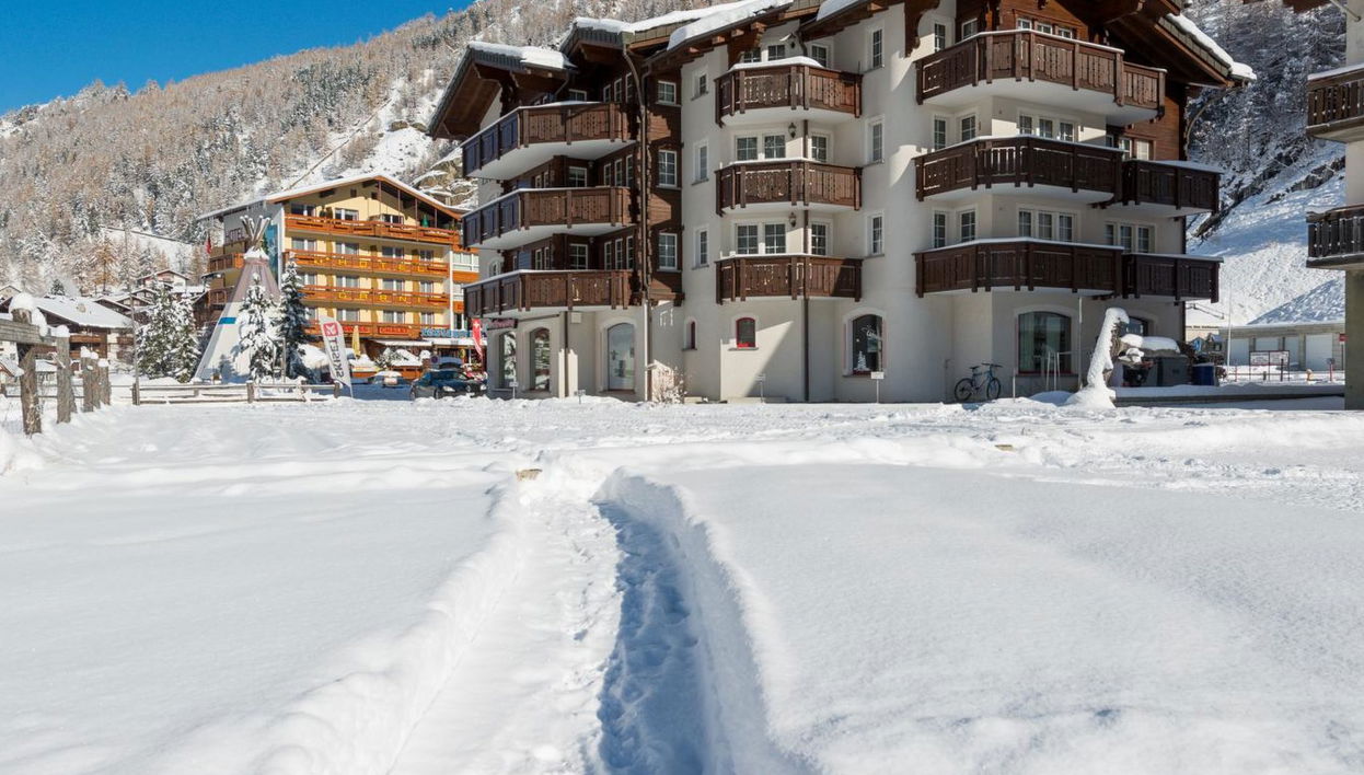 Apartment mit 2 Schlafzimmern in Saas-Grund - Foto 1