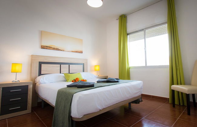 Holidays2Torremolinos Alamos - Photo 11