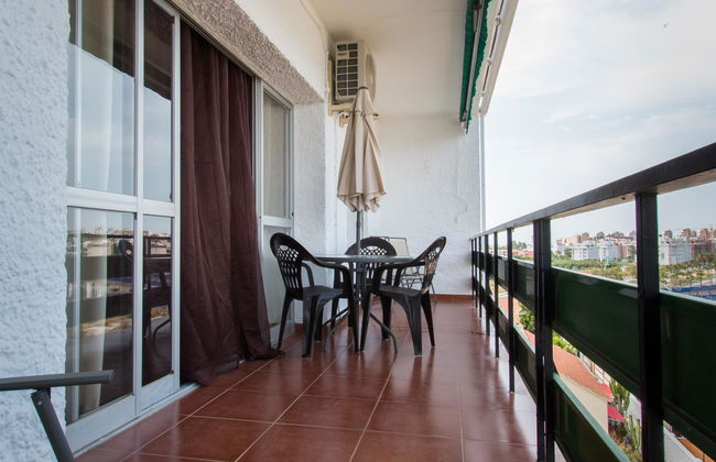 Holidays2Torremolinos Alamos - Photo 16