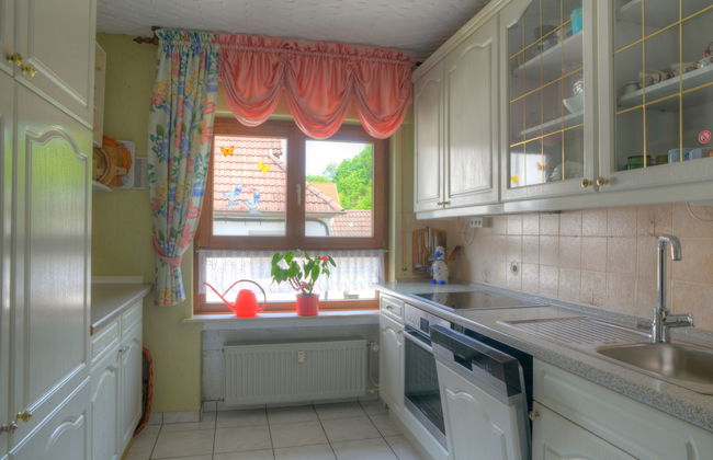Apartamento de 3 quartos em Schieder-Schwalenberg com jardim e terraço - Foto 3