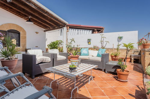 Photo 28 - Maison de 1 chambre à Menfi avec jardin et terrasse